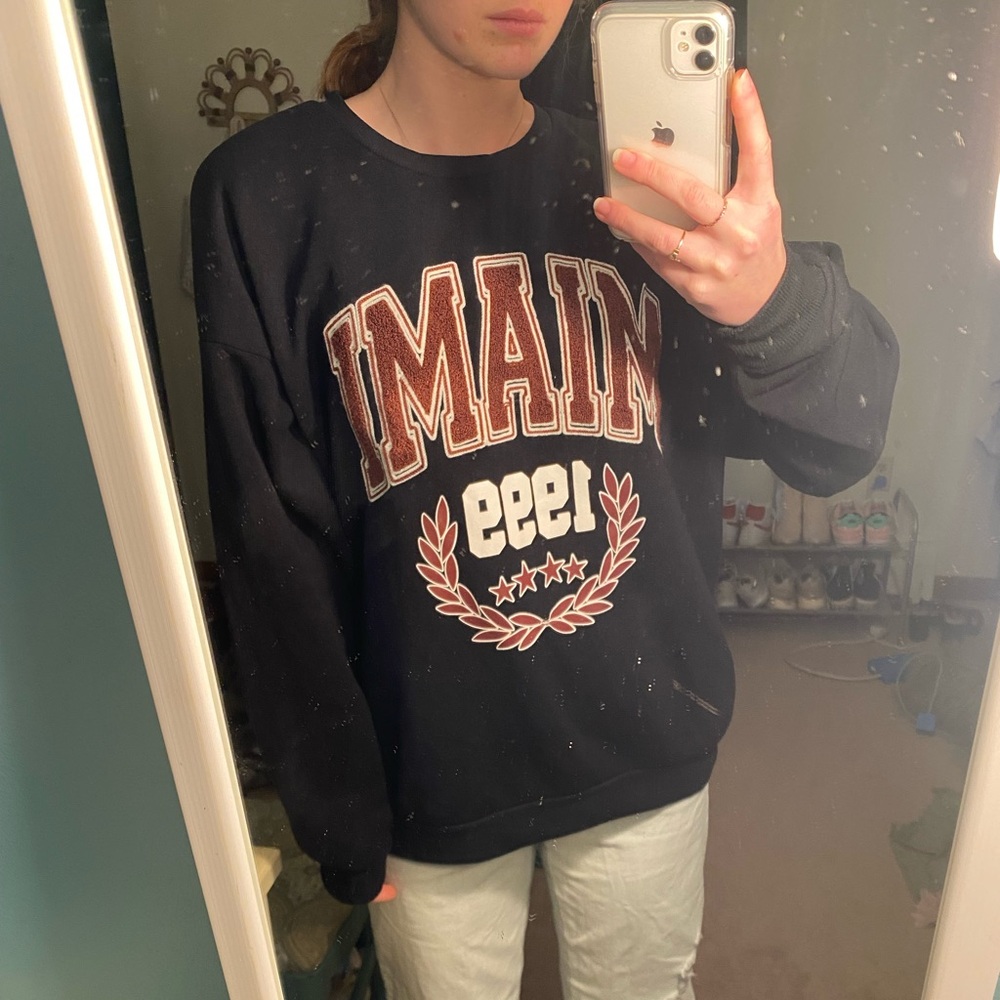 black and maroon crewneck